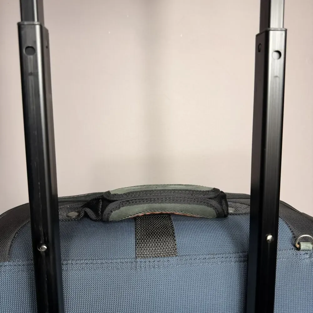 Briggs & Riley Transcend 23” Upright Rolling Duffle Luggage Blue TDUD526 $399